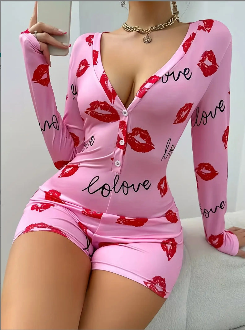 Long-Sleeved Women'S Bodysuit Pajamas Featuring a Heart And Lip Print, Designed for Lounging in a Sexy Style