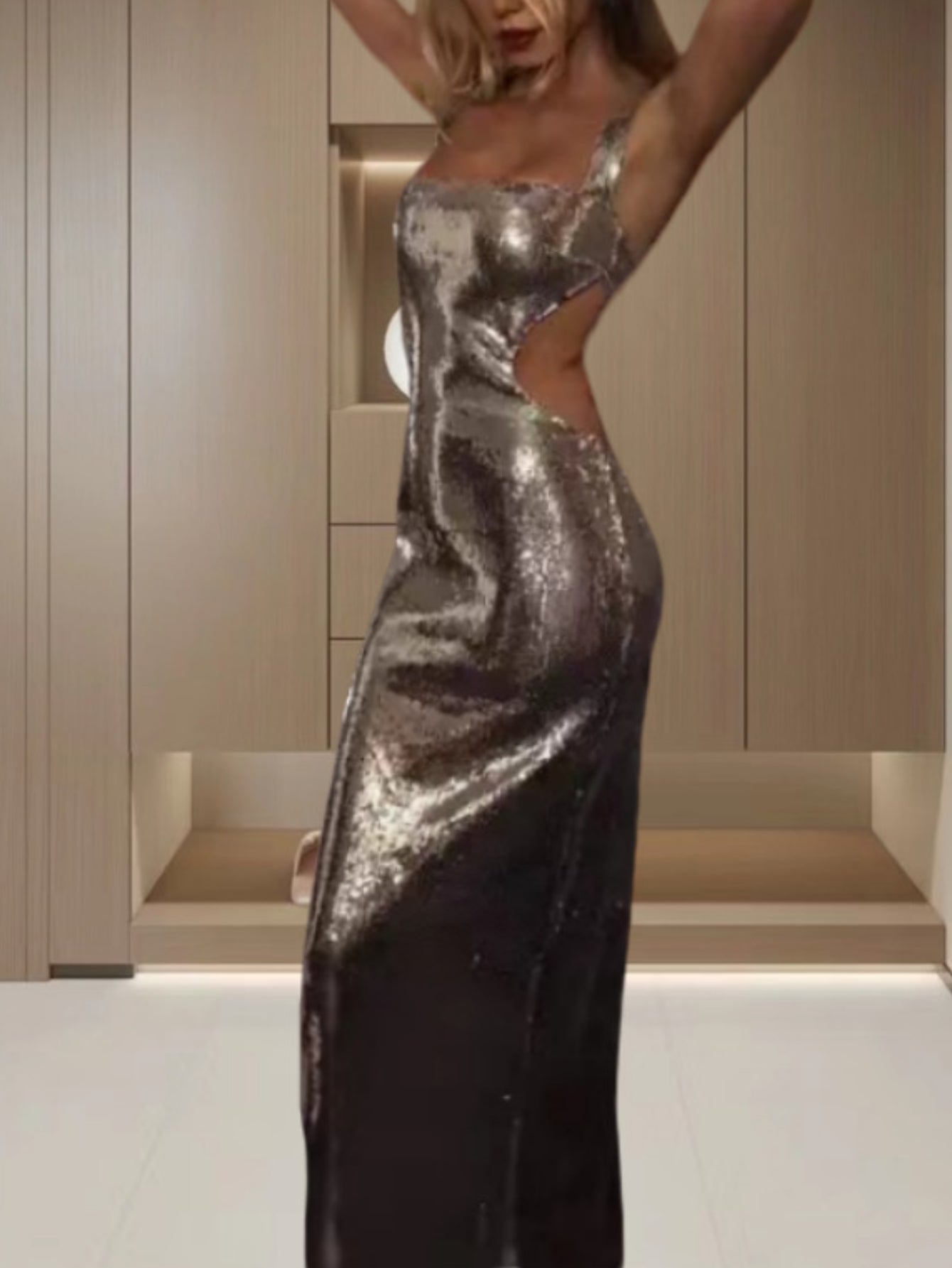 A long slip dress with Silvery sequins with an open back shines and exudes elegance, Sparkling Sequin Dress, Sequin Formal Dress Women, Elegant Dresses for Women Evening Party, Classy Dresses for Women, Sparkly Dresses for Wo