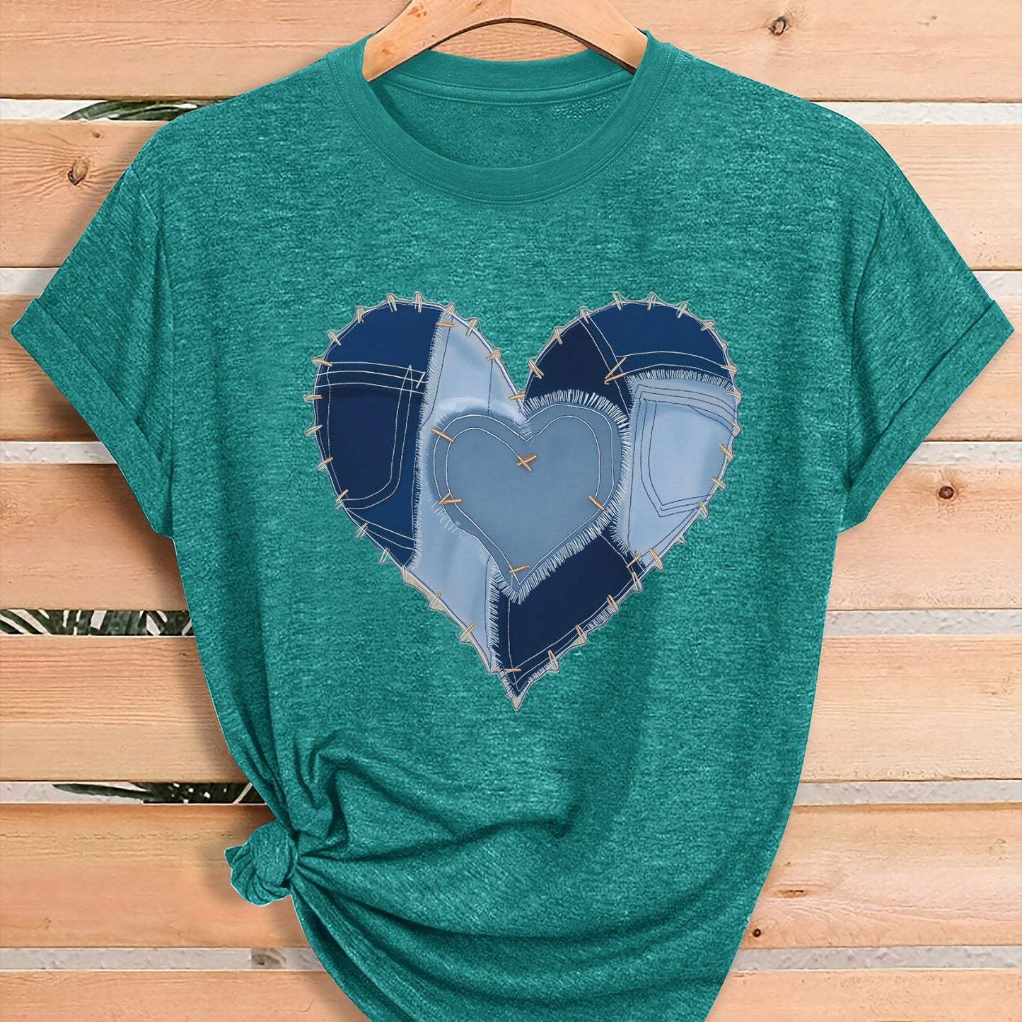Women'S Fashion Graphic Tee, Theme Party Outfit, Local Warehouse Item, T Shirt For Women, Women Clothing Style, Heart Print Casual Top, Comfortable Blend Fabric, Breathable, All-season, Crew Neck, Short Sleeve, Machine Washab