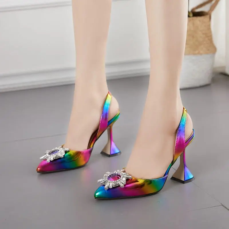 Escarpins Femme Chaussure 2022 New Fashion Slingback Designer Unique Luxury Diamond Heels for Ladies Shoes