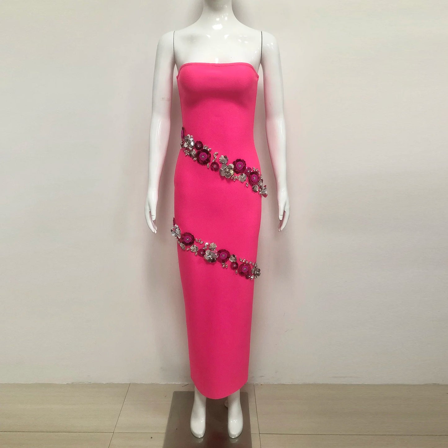 Women's New Style Sexy Sleeveless Strapless Beaded Sequined Flowers Bandage Evening Dresses