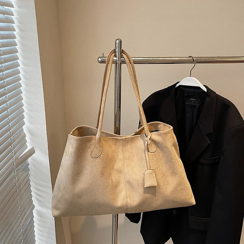 Elegant Shoulder Bag Pouch Suede Shoulder Bag Korean Style Storage Suede Handbag Suede Bucket Bag All-match Underarm Tote Bag