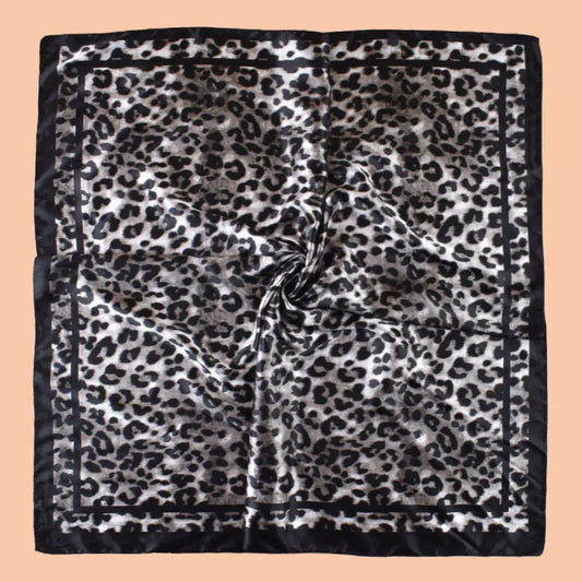 1PCS Women's Sexy Multicolor Leopard Print Woven Scarf Large Fashionable Headscarf for Travel Party Ladies Silk Square Scarf