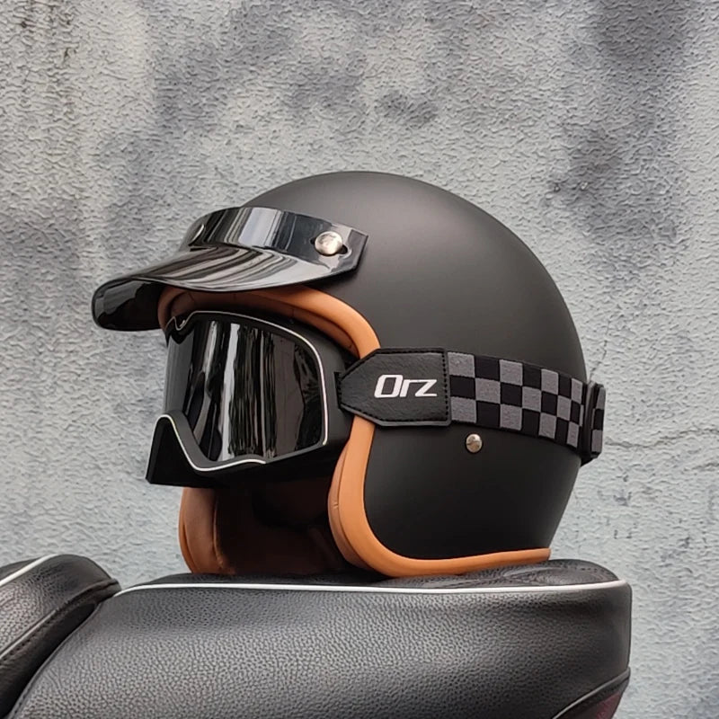 Retro semi-open motorcycle helmet cross-country motorcycle accessories motorcycle helmet 3/4 retro helmet in winter