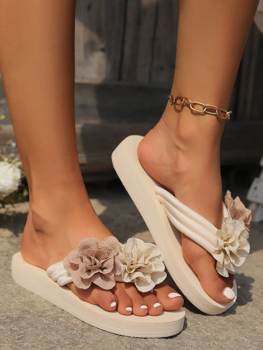 Beach Flip-flops Cute Flower Bow Decoration Casual Flat Slippers Shoes for Women Slides New Summer Slippers Outdoor