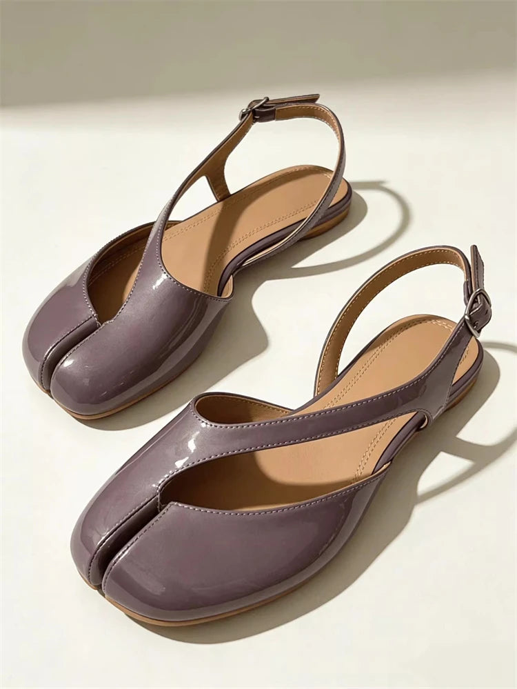 Luxury Tabi Flat Sandals Women Summer Patent Leather Split Toe Slingbacks Ballet Shoes Brand Designer Banquet Wedding Sandalias