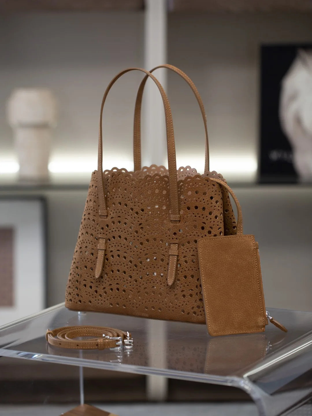 New Advanced Leather Tote Shopping Bag Wave Hollow out Basket Retro Suede Single Shoulder Slant Cross Mother Baby Bag