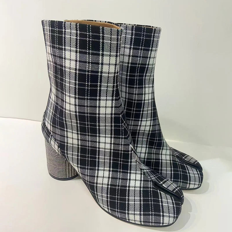 2025 Luxury Brand Designer Split Toe Ankle Boots New Fashion Chunky Round High Heels Women Boots Winter Plaid Boots