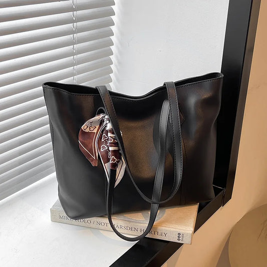 Women's Bag New Summer Black Handbag Large Capacity Shoulder Bag Niche Commuter Woman Bag Tote Bags Women Handbags bolsa