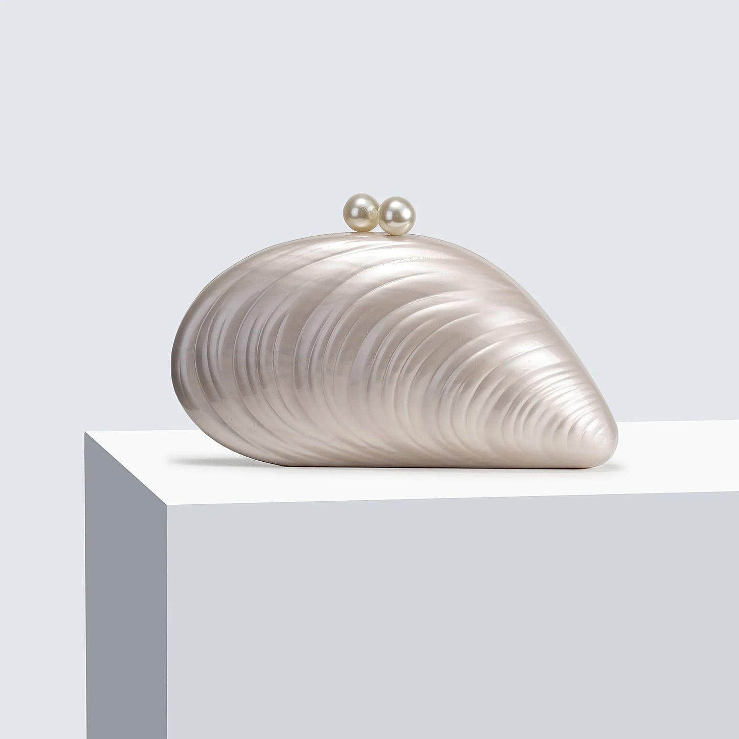 2025 New Acrylic Pearl Shell Bag For Women Shoulder Bag Ladies Fashion Wedding Banquet Evening Bag Bridal Handbag Clutch Purse