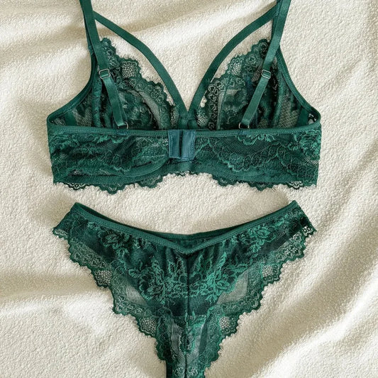 Women's Lingerie & Underwear, Eyelash Sxy Fancy Lace Strapping Underwire Bra & Brazilian Panties , Sexy Style
