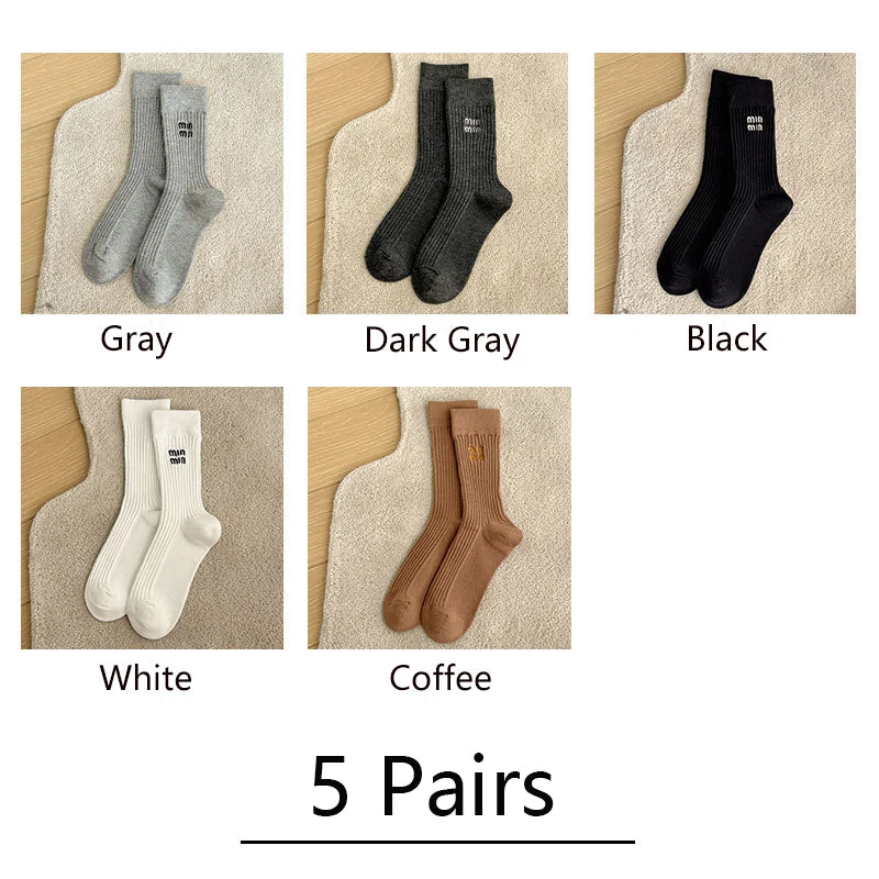 5 Pairs Winter Socks Women Brand Designer Fashion Stockings Socks Luxury Embroidered Letter Mid Tube Socks