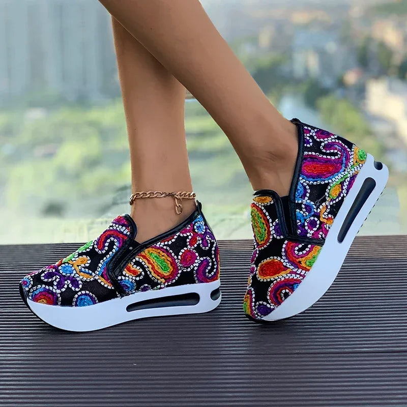 Women's Sneakers Rainbow Embroidered Platform Shoes for Women Breathable Mesh Loafers Lightweight Slip On Casual Shoes Plus Size