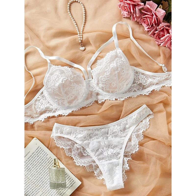 Women's Lingerie & Underwear, Eyelash Sxy Fancy Lace Strapping Underwire Bra & Brazilian Panties , Sexy Style