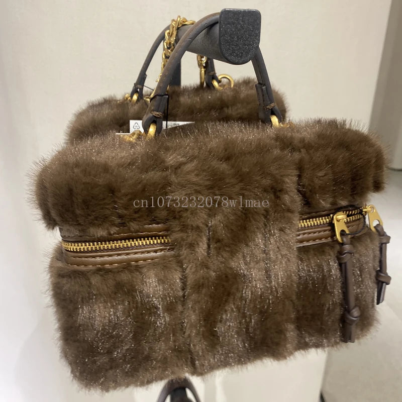Faux Fur Mini Box Bags Luxury Designer Handbag for Women Trendy Ladies Fashion Casual Chain Elegant Shoulder Bags Crossbody Bag