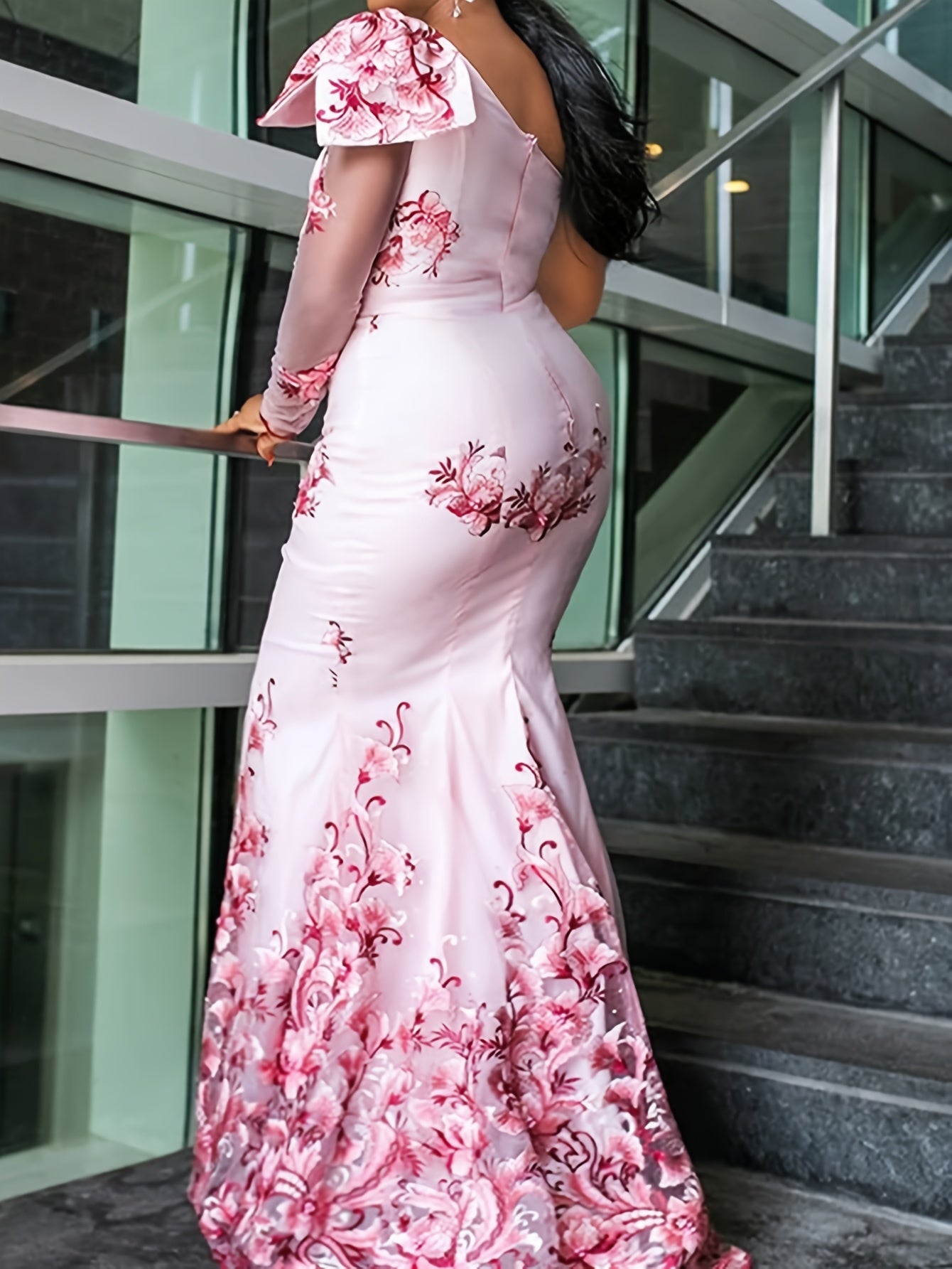 Trendy 2025 Strapless V-Neck Long Evening Gown - Slim Fit Formal Dress with Ruffled Hem, Machine Washable Solid Color Prom & Party Wear for Women