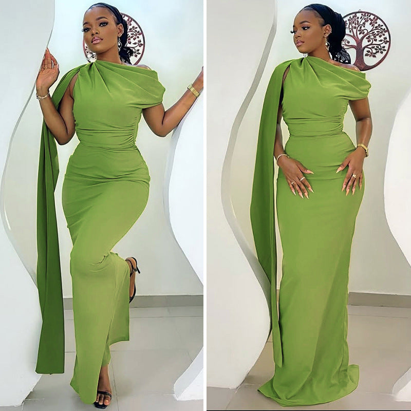Women's Slim Fit Single Shoulder Dress - Elegant Strapless Diagonal Collar Long Evening Gown Suitable for Weddings, Galas, Proms - Year-Round Formal Dress