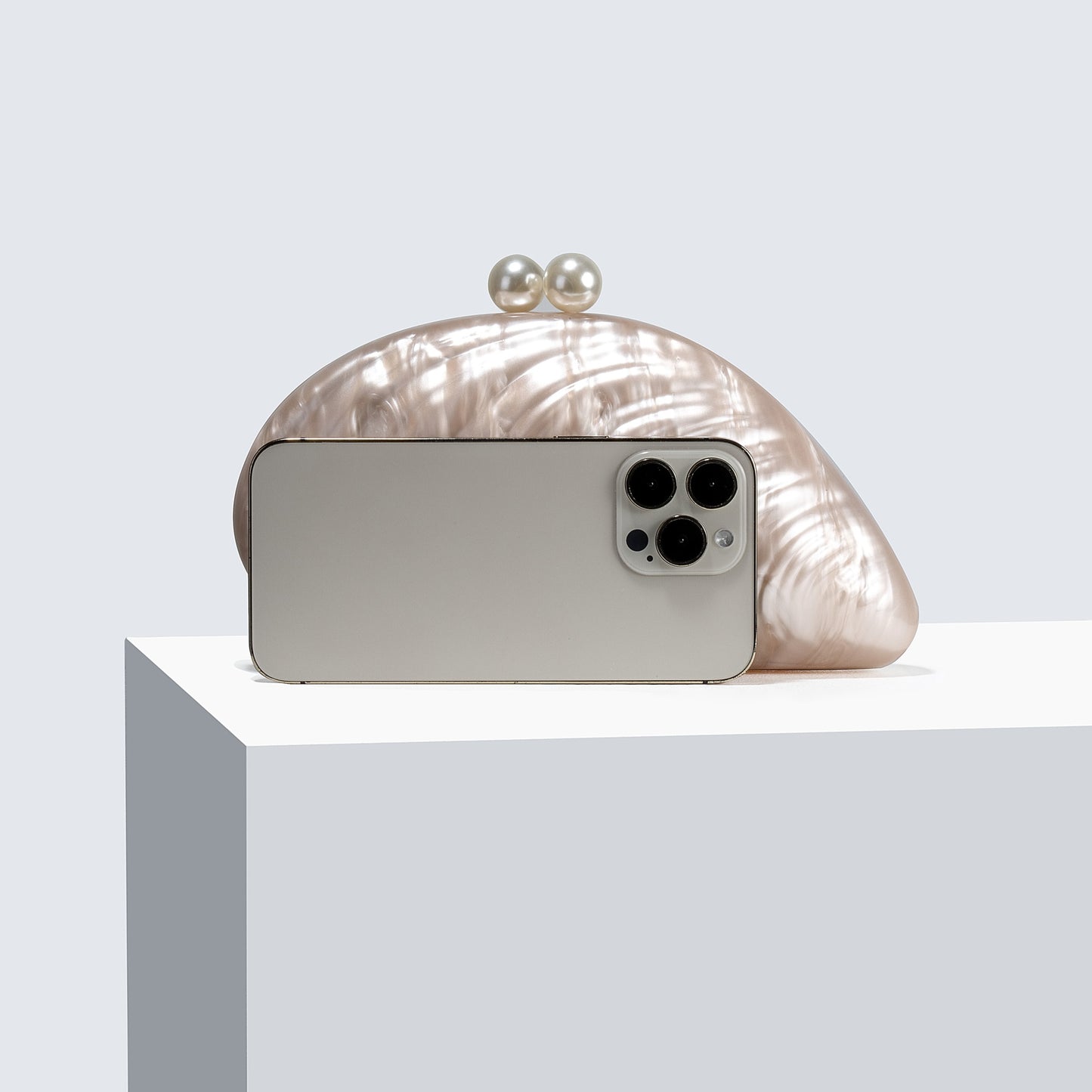 2025 New Acrylic Pearl Shell Bag For Women Shoulder Bag Ladies Fashion Wedding Banquet Evening Bag Bridal Handbag Clutch Purse