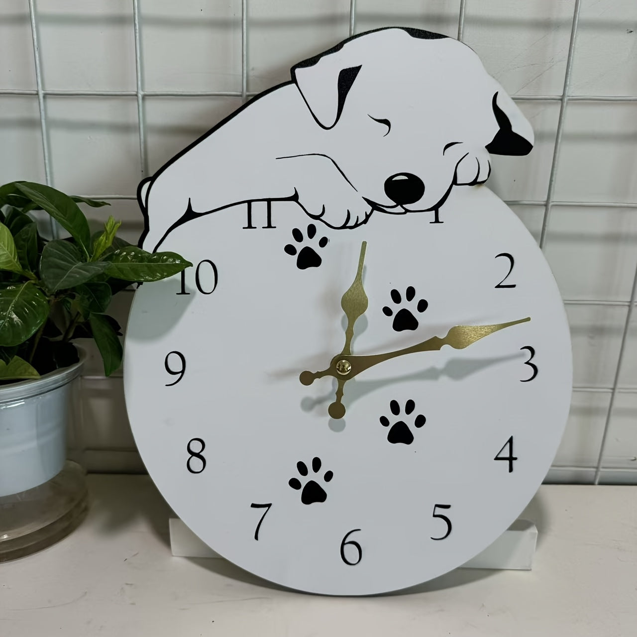 1pc Silent Wooden Wall Clock with Cute Dog Paw Design, Irregular Shape, Non-Ticking Decorative Timepiece for Living Room, Bedroom, Office, Kitchen, Bathroom - AA Battery Operated (Battery Not Included), Bedroom Wall Clock | U