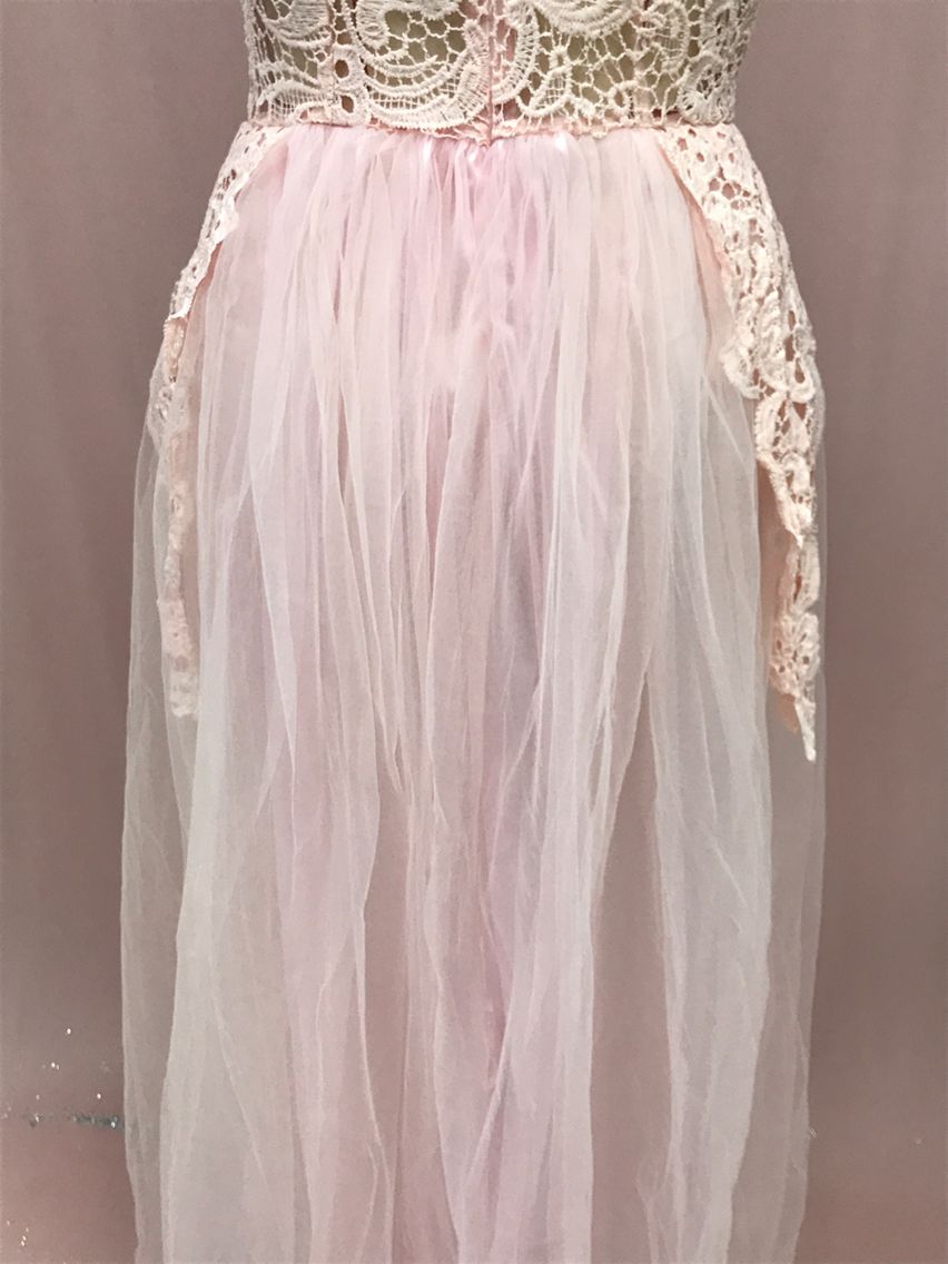 2026 New Wedding Dress | Sexy Lace, Three-Color, Midi Length, Lantern Sleeve, Crew Neck, Elegant Style