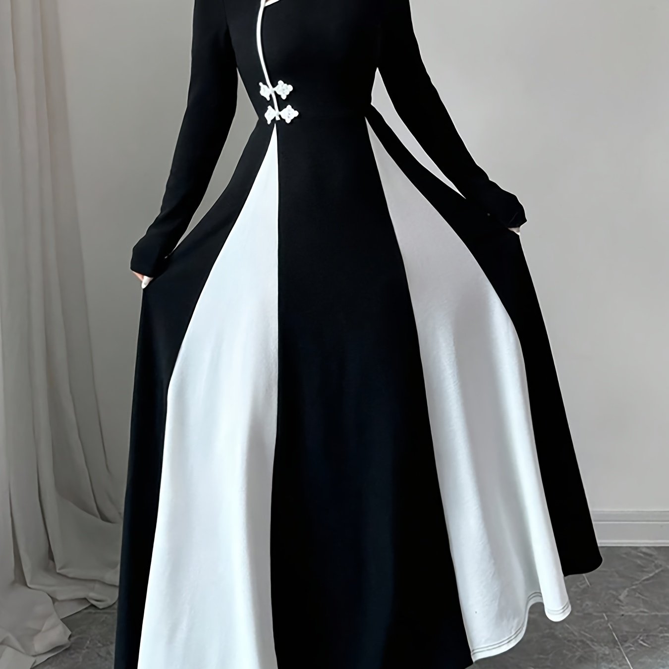 Women'S Elegant Chinese-Inspired A-Line Maxi Dress with Asymmetrical Hem & Stand Collar - Black & White Color Block, Long Sleeve, Round Neck, All-Season Versatile