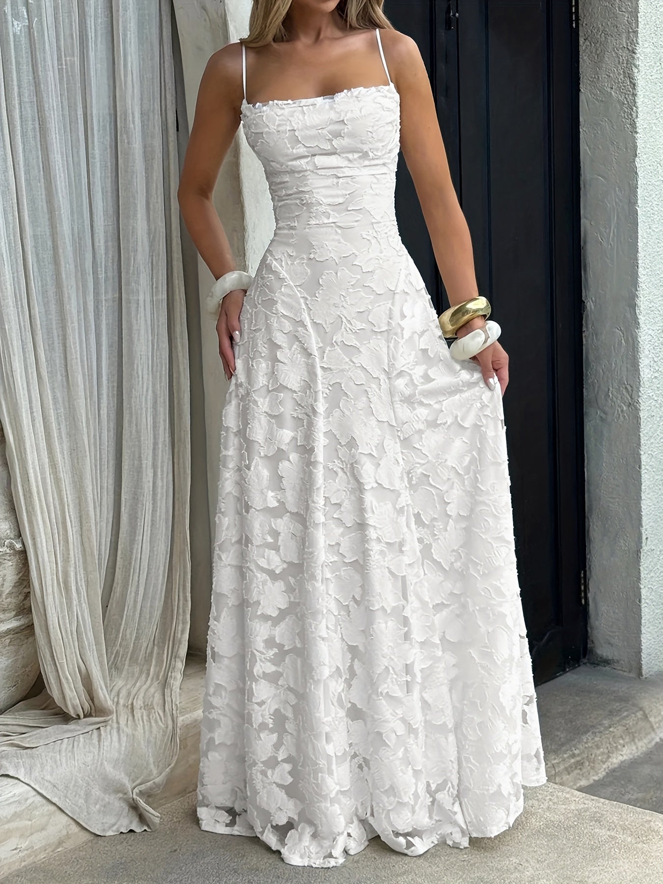 Chic And Alluring White Lace Dress with a Backless Design, Perfect for Summer Evening Parties. This Waist-Cinching A-Line Dress Is Flattering And Ideal for Vacations
