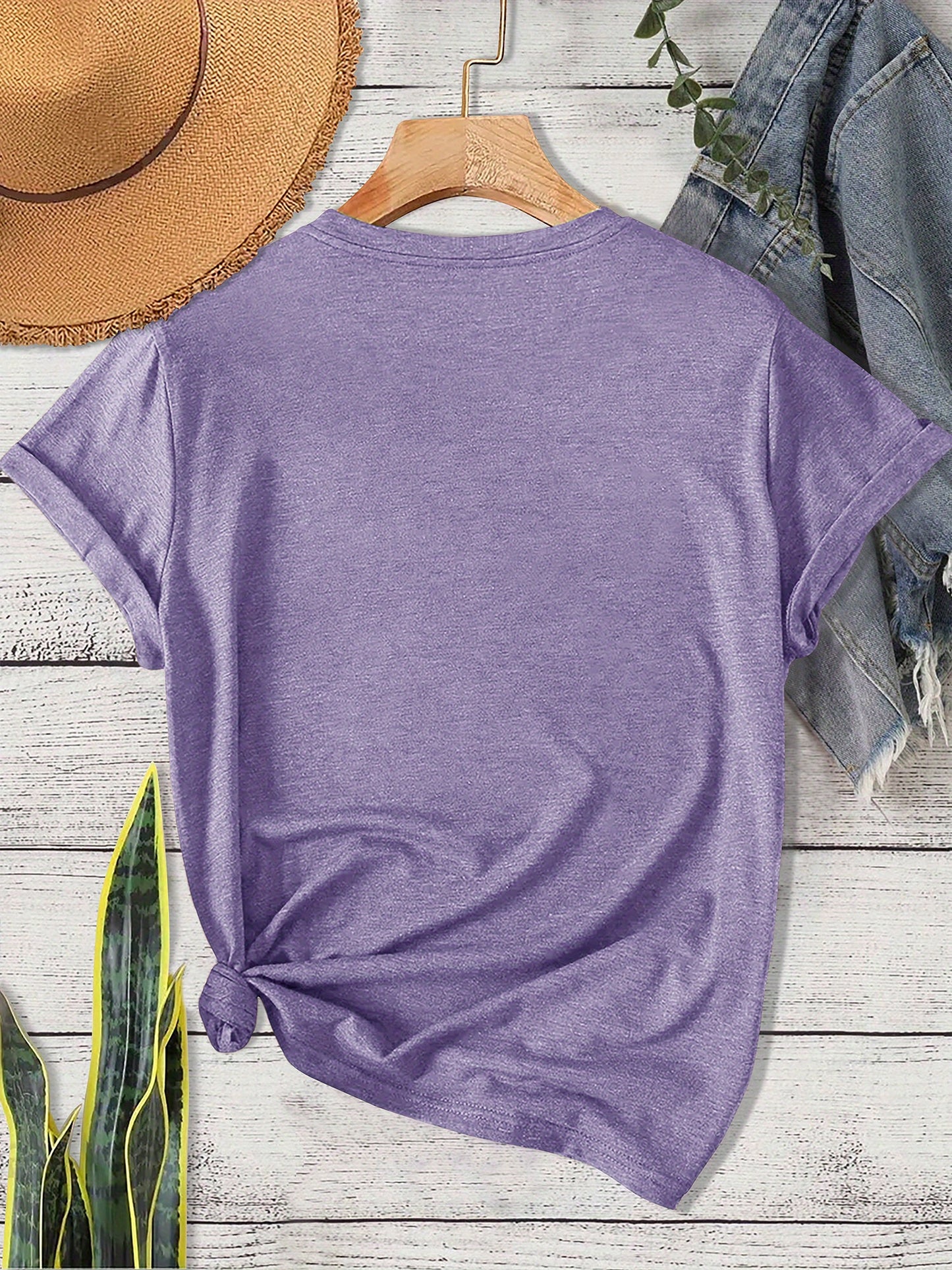 Women'S Coffee Lover Graphic T-Shirt - "More COFFEE Please" Print with Coffee Beans & Heart Eyes - Soft Stretch Round Neck Casual Streetwear Top for Gym, Casual Attire & Coffee Shop Outfits - All-Season Comfort Fit Tee, Coffe