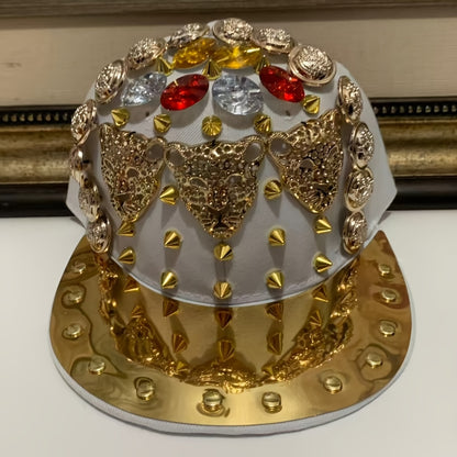 Unisex Punk Street Style Adjustable Snapback Cap with Golden Spikes & Gemstone Embellishments - Lightweight Handmade Hat for Men & Women, Casual Outings, Concerts, Festivals, Punk Accessories