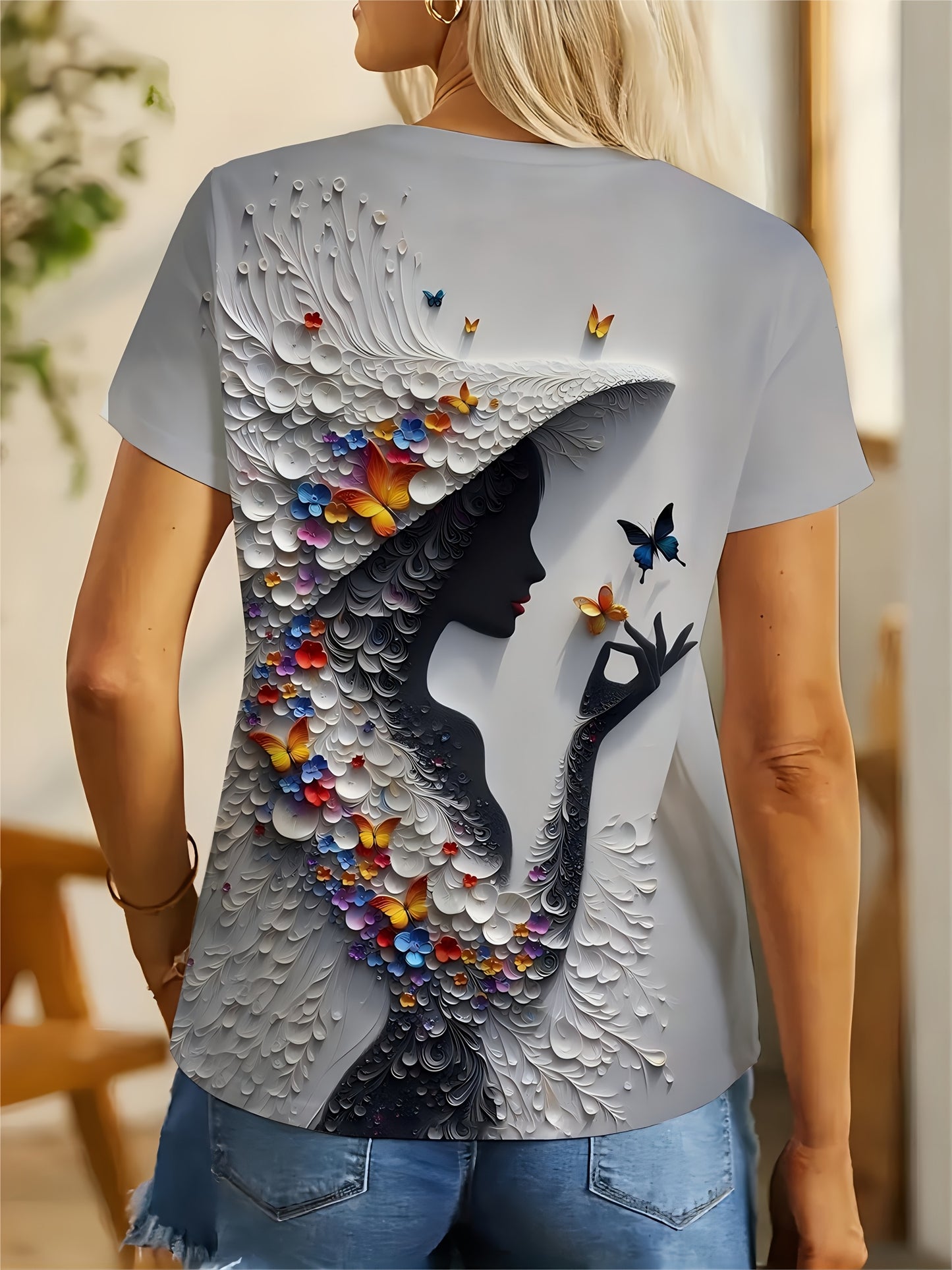 Plus-Size Women's Lightweight Breathable Stretchy Short Sleeve Crew Neck T-Shirt - Vibrant 3D All-Over Print Casual Summer Top, Machine Washable Daily Wear Tee, Butterfly Floral Design, Comfortable Fit Shirt