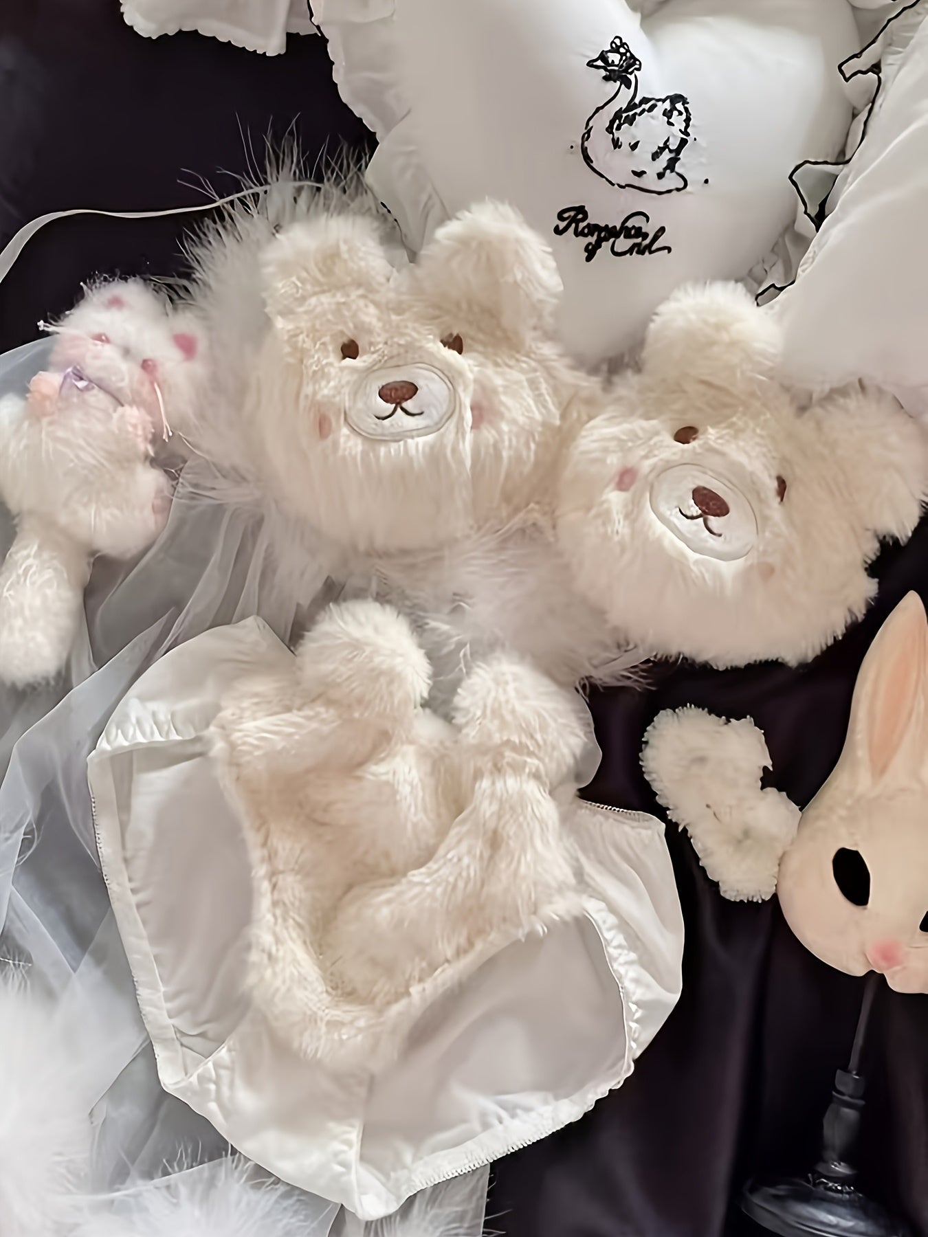 Fashionable Comfortable Cute Bra, Sweet Soft Bear Bra Plush Underwear for Women Winter Small Chest Push-Up Bra Set