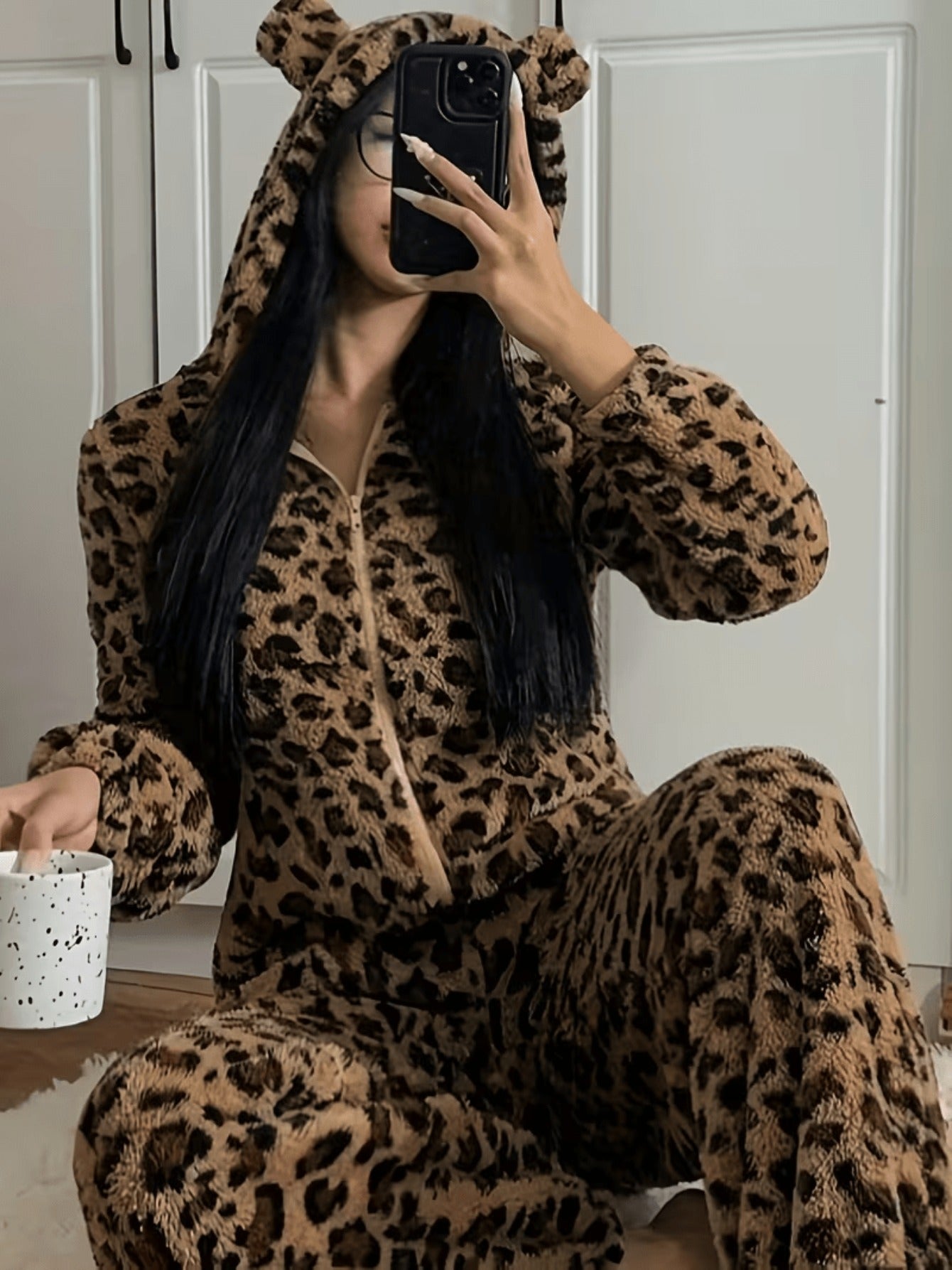 Thickened And Fleece-Lined Onesie for Autumn And Winter, Featuring a Cute Leopard Print with a Hood And Ears, Perfect for Cozy Home Wear