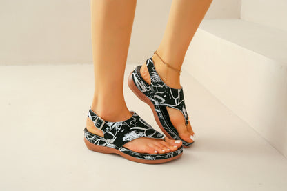 Women'S Plus Size Ethnic Floral Sandals - Adjustable Ankle Strap, Open Toe Platform Wedge Heel, Vibrant Embroidered Flower Design, Summer Casual Shoes, European & American Style, Summer Footwear | Vibrant Embroidery | Durable