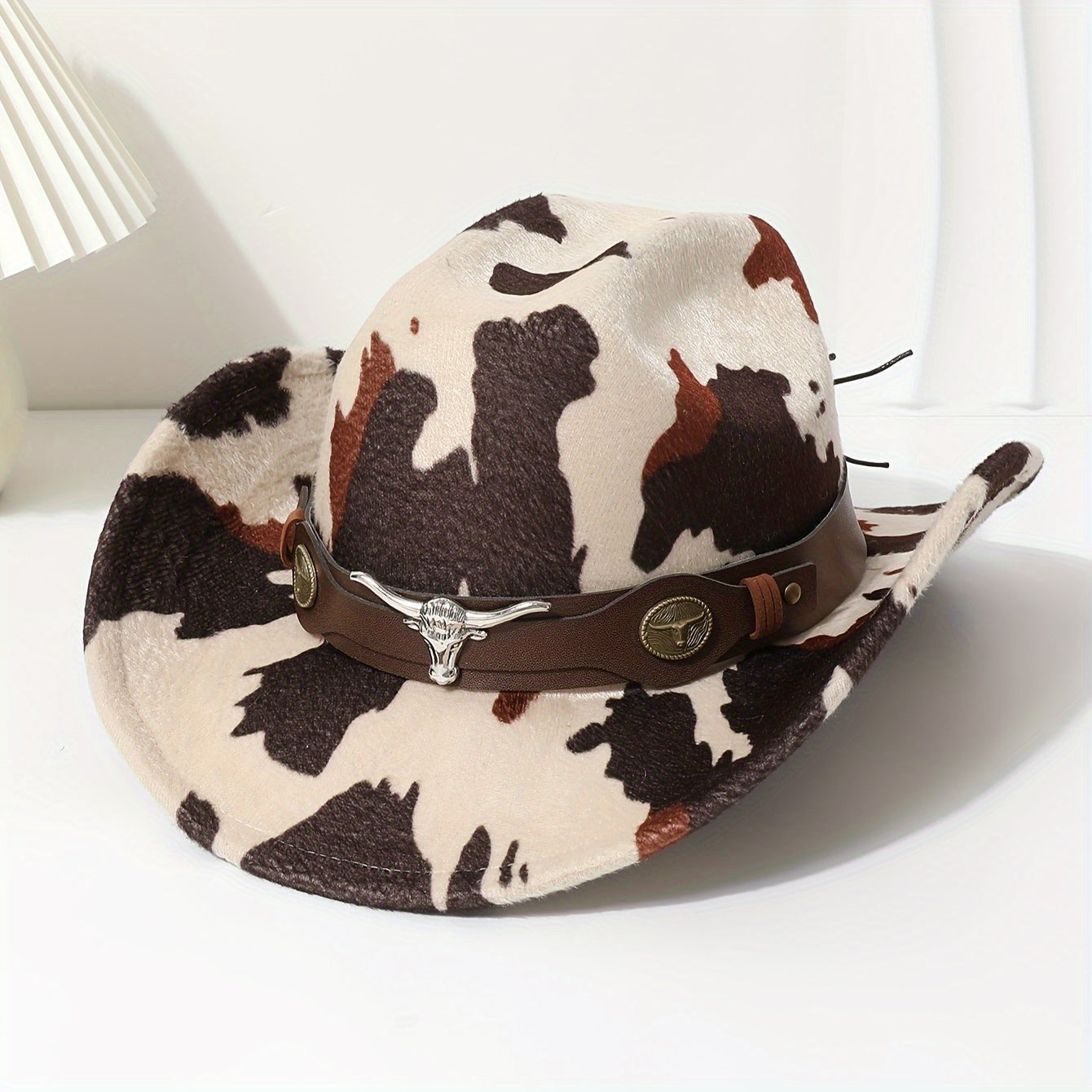 1pc Black Retro Print Wide-Brimmed Cowboy Hat with Anti-Compression Strap & Bull Horns Charm - Durable Non- Material for Outdoor, Camping, BBQ, Street Fashion - Spring/Autumn Western Style