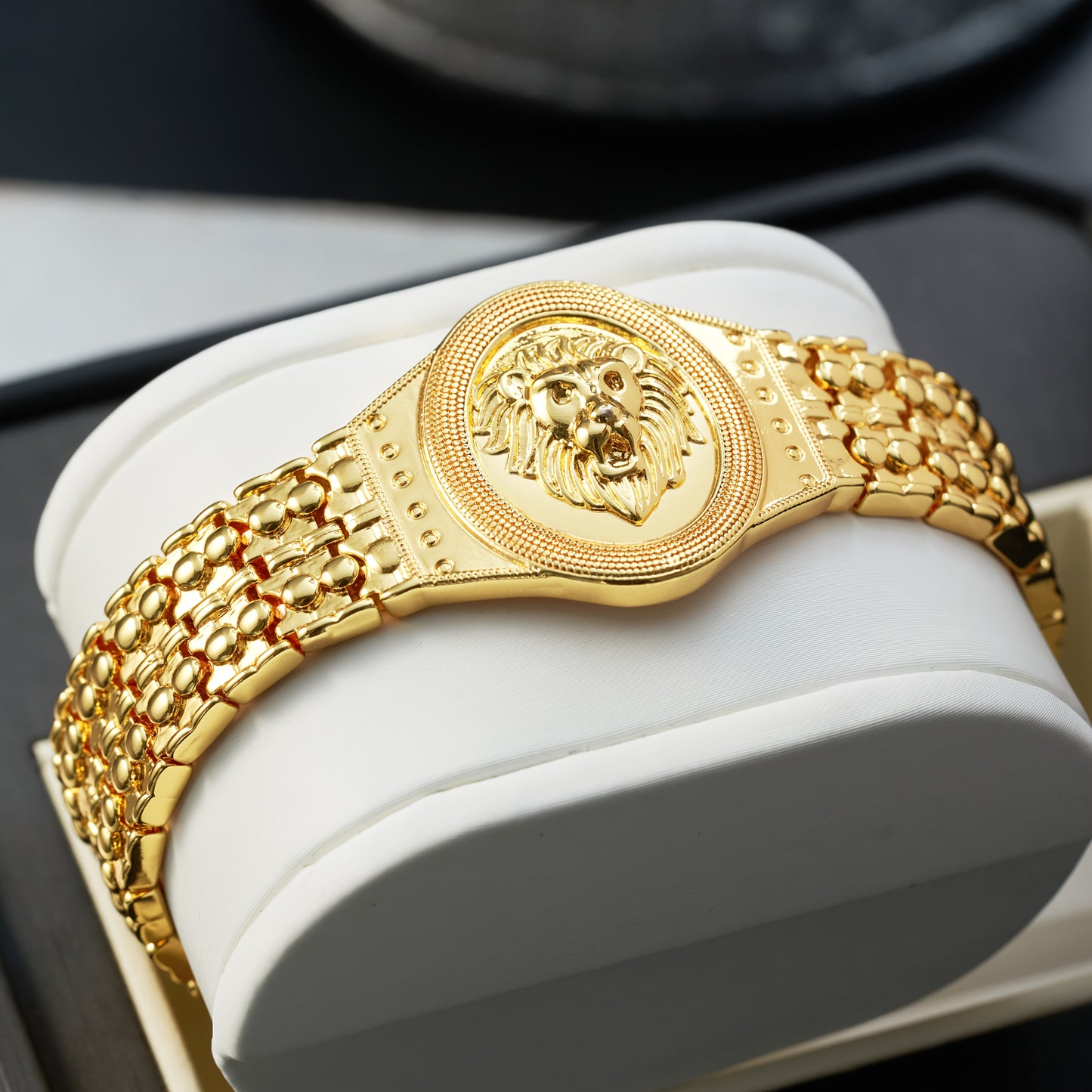1pc Fashion Men's Lion Head Pattern Bracelet Punk Hip-Hop Style Couple Exquisite Jewelry Gift - Perfect for Daily Wear and Banquets, Carnivals, Valentine's Day Gifts,  Synthetic Stone Accessory, Highquality Craftsmanship, Tre