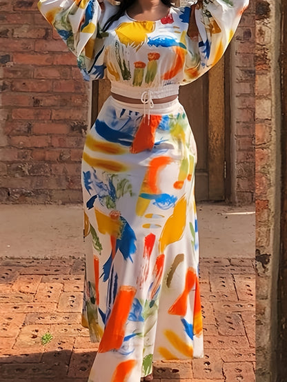 [Floral Shirt & Skirt] A Lady'S Floral Print Vacation-Style Round Neck Three-Quarter Sleeve Shirt Paired with a Skirt.