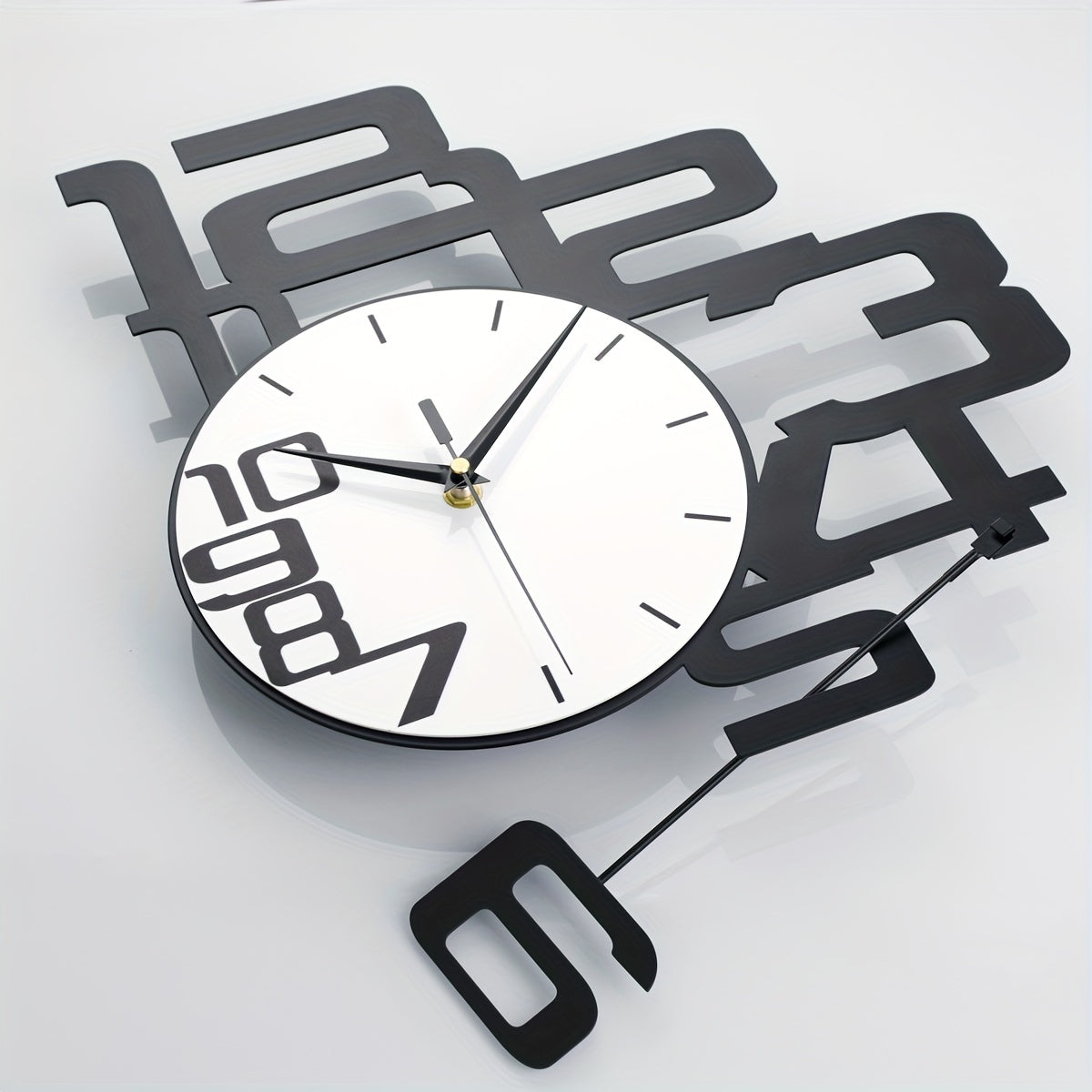 1pc Modern Minimalist Creative Metal Wall Clock, Silent Non-Ticking, Irregular Shape, Digital Display, AA Battery Powered, with No Battery Included, for Living Room, Kitchen, Bedroom, Dining Room, and Office Decor, Ideal for