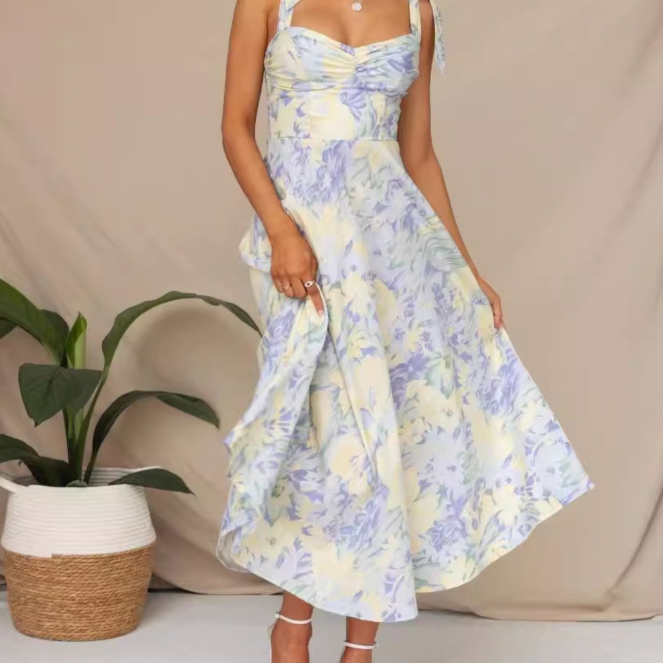 V-Neck Print Waist-Cinching Dress | SCACTO Women'S Design Sense Dress with Strap Design, Long Sleeve, Button Details, Perfect for Spring/Fall