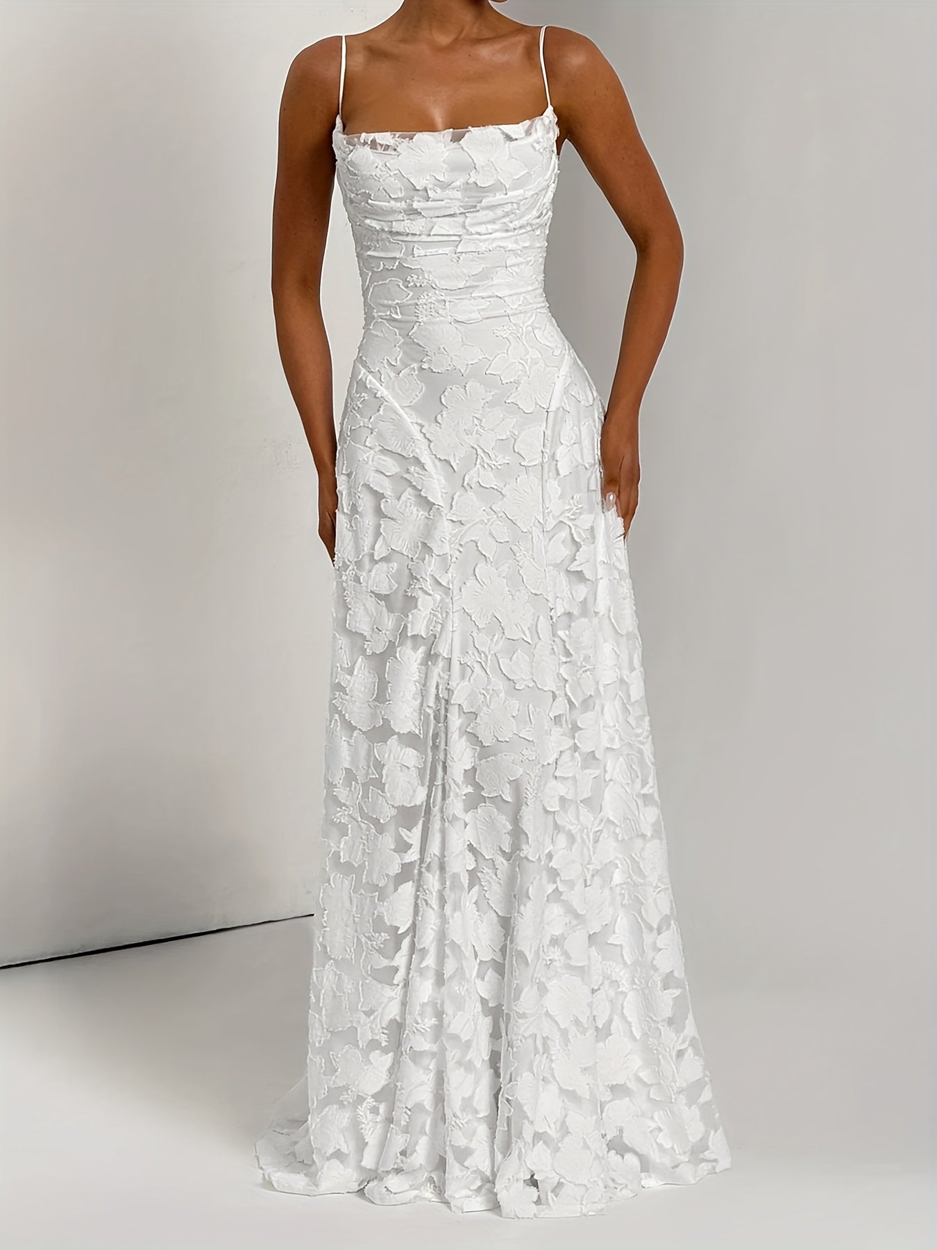 Chic And Alluring White Lace Dress with a Backless Design, Perfect for Summer Evening Parties. This Waist-Cinching A-Line Dress Is Flattering And Ideal for Vacations
