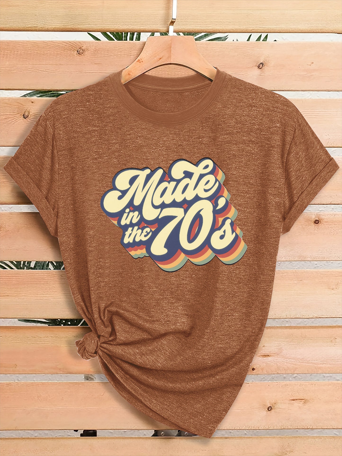 Women'S Vintage 70s Graphic T-Shirt - Retro "Made in the 70s" Print with Rainbow Lettering & 70s Icons, Loose Fit Casual Tee for Gym, Casual Attire & 70s Themed Parties - Soft Breathable Round Neck Summer Top, Local Warehouse