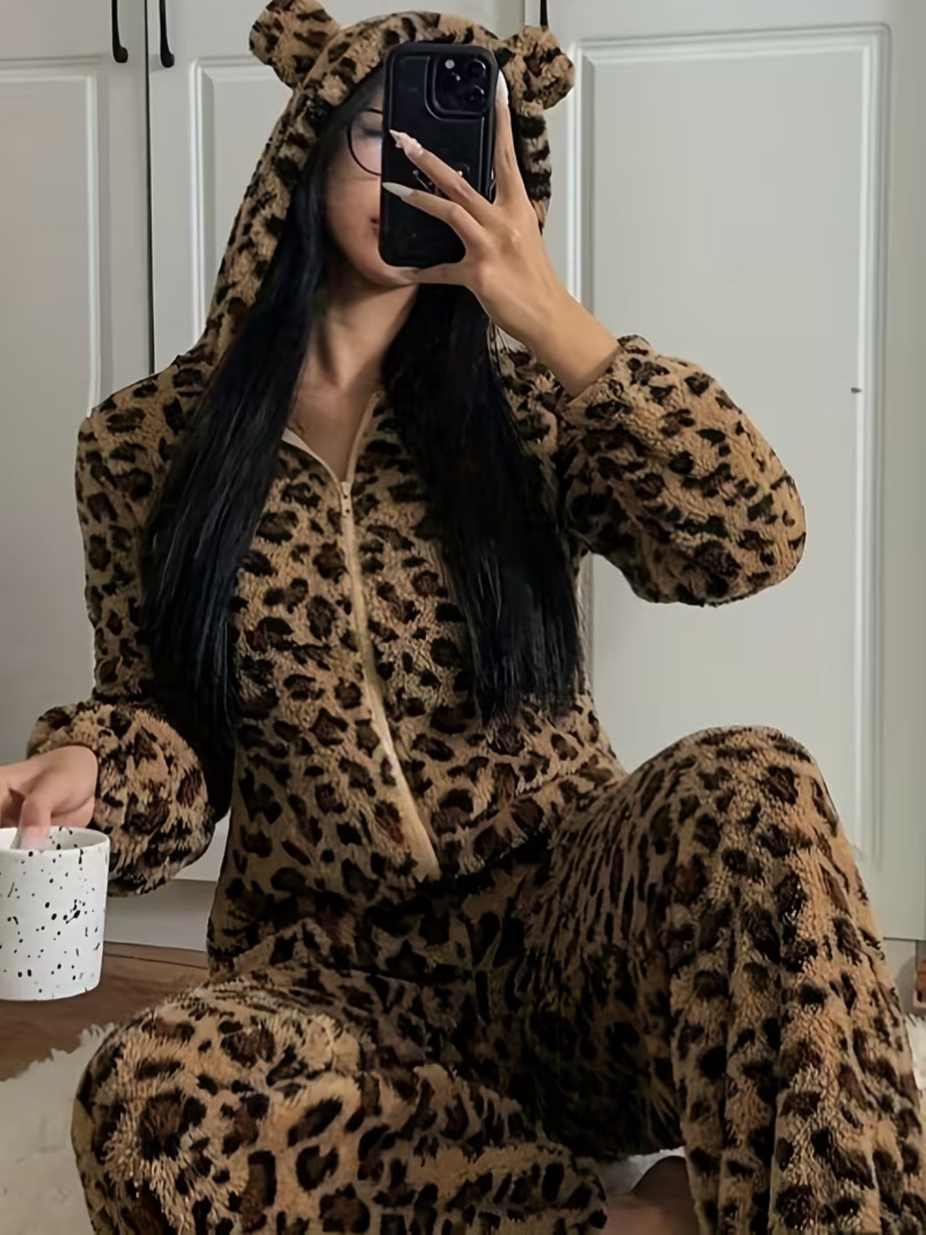 Thickened And Fleece-Lined Onesie for Autumn And Winter, Featuring a Cute Leopard Print with a Hood And Ears, Perfect for Cozy Home Wear