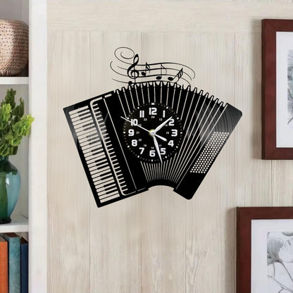 1pc Accordion-Themed Vinyl Wall Clock - Unique Irregular Shape, Silent Non-Ticking Battery Operated, Musical Notes & Black/White Design for Living Room, Bedroom Decor - Perfect Gift for Birthdays, Christmas, Halloween, Bedroo