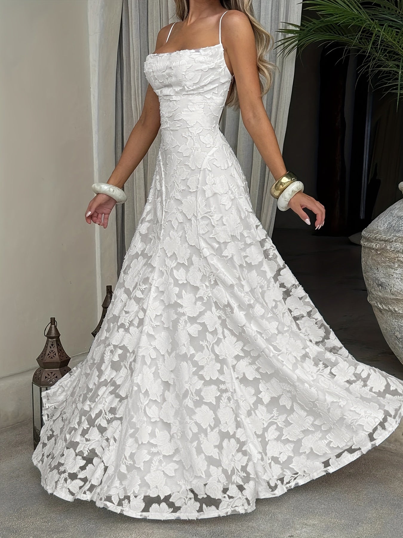 Chic And Alluring White Lace Dress with a Backless Design, Perfect for Summer Evening Parties. This Waist-Cinching A-Line Dress Is Flattering And Ideal for Vacations