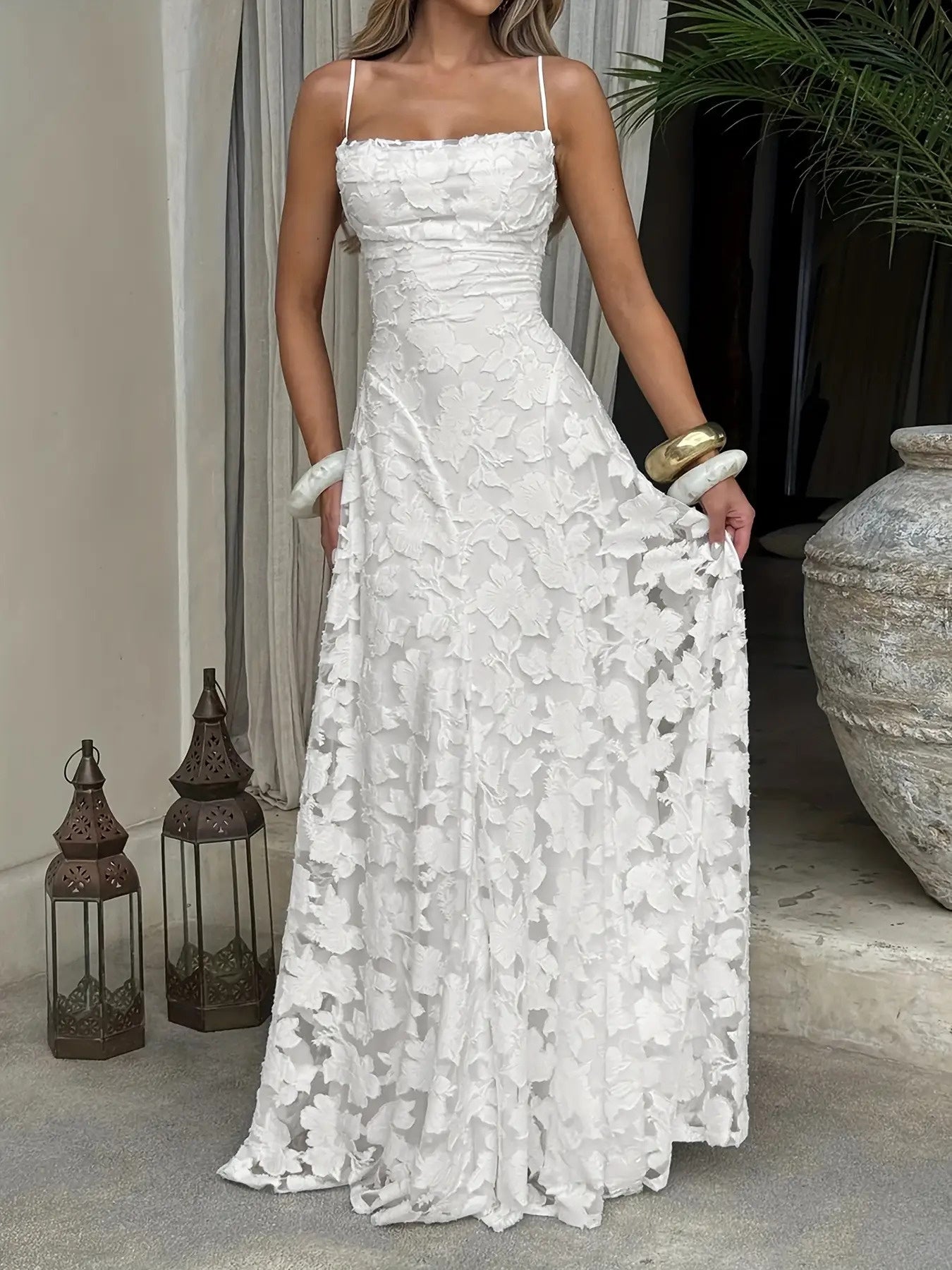 Chic And Alluring White Lace Dress with a Backless Design, Perfect for Summer Evening Parties. This Waist-Cinching A-Line Dress Is Flattering And Ideal for Vacations