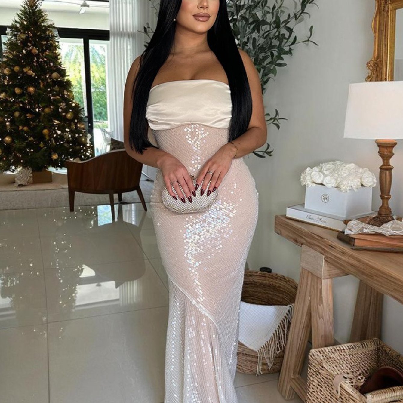 Plus Size, Plus Size Women's Elegant Mermaid/Fishtail Evening Gown - Strapless Sparkling Sequin -Neck Wedding Prom Dress with Asymmetrical train, Long Mermaid/Fishtail Tail, Machine Washable (No Bust Padding/Alterations) Suit