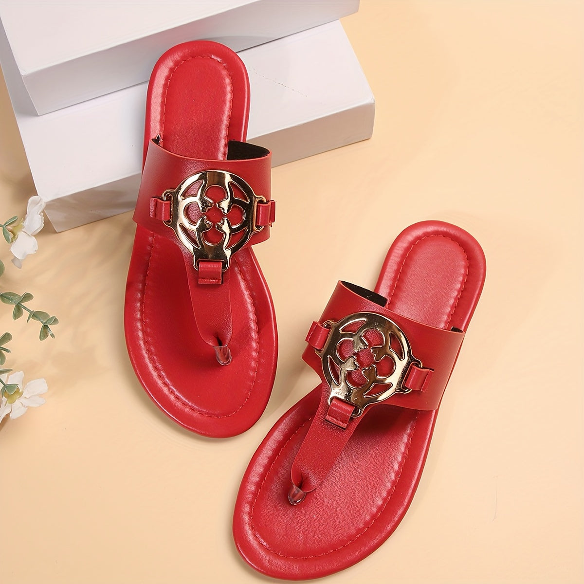 Elegant Women's Slide Sandals with Metallic Buckle - Casual Open Toe, Soft Cushioned Sole, Lightweight Flat Heel, Black Faux Cover - Easy Slip-On, Rubber Sole for Comfort