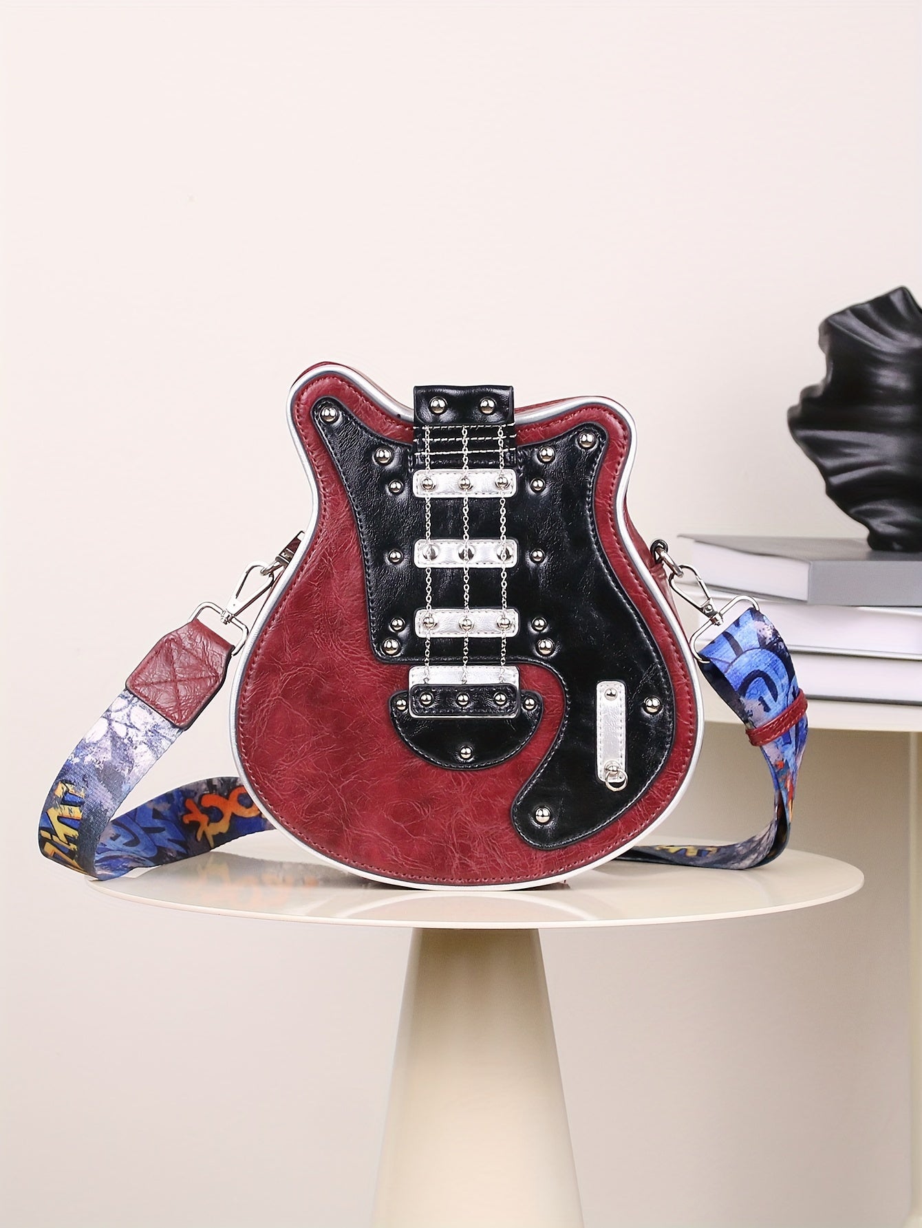 Women's & Unisex Y2K Retro Music-Themed Bass Guitar-Shaped Crossbody Bag with Detachable Strap, Golden-Tone Hardware & Zipper Closure - Band Style Handbag for Musicians & Music Lovers (Red/Black) - 2024 New Design with Chain