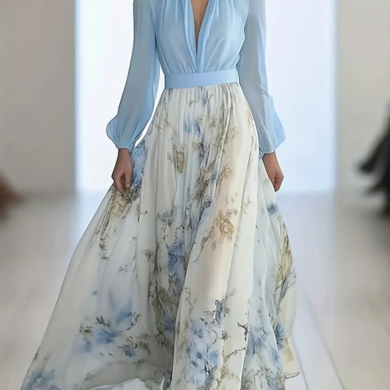 Elegant Long Dress for Women with a Deep V-Neck, Featuring a Bohemian Floral Chiffon Design