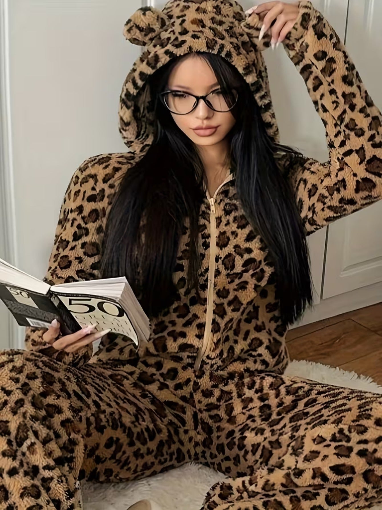 Thickened And Fleece-Lined Onesie for Autumn And Winter, Featuring a Cute Leopard Print with a Hood And Ears, Perfect for Cozy Home Wear