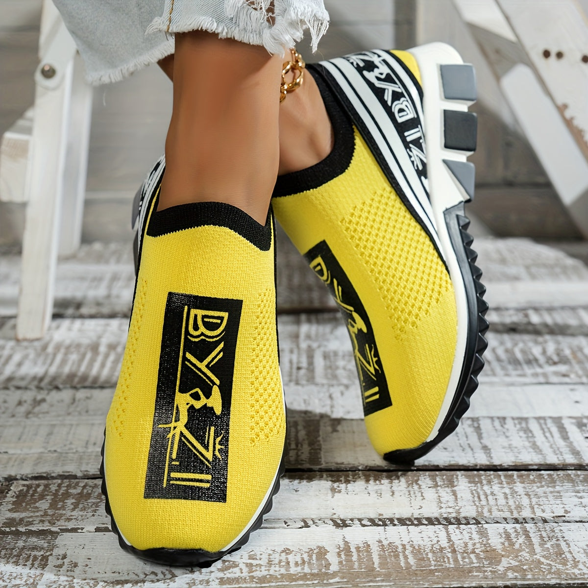 BYZI Women'S & Unisex-Like Slip-On Sneakers - Lime Green/Black/Grey Breathable Mid-Top Sneakers with Arch Support & Shock-Absorbing Cushioning, Casual & Casual Attire, Ladies Sneakers, Stylish Slipons, Comfortable Fit, Lightw