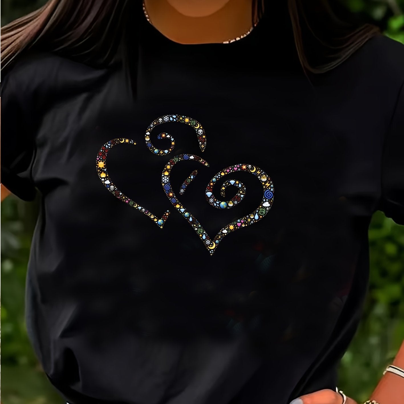 Women's Casual Short Sleeve T-Shirt with Rhinestone-Embellished Heart Print - Round Neck Relaxed Fit, Medium Stretch Fabric, Machine Washable, All-Season Versatile Top for Casual Attire & Vacations (S-XXL, Multi-Color Options